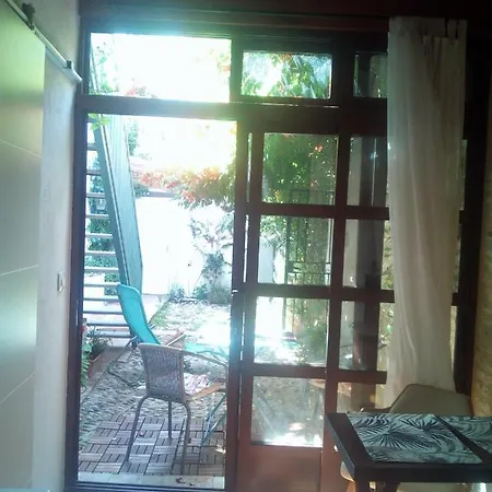 Patio Del Limonero 아파트